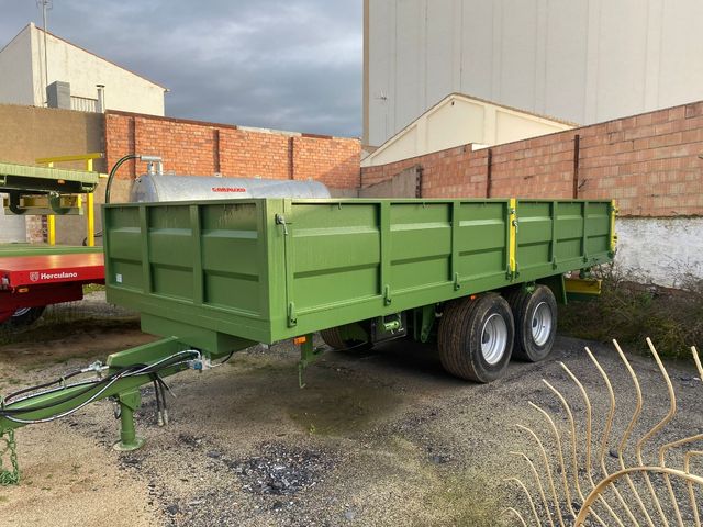 Remolque plataforma agrícola