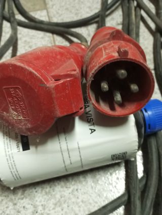 Alarguis manguera eléctrica