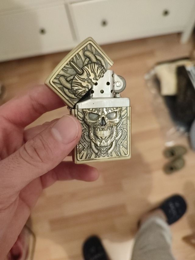 Accendino tipo «Zippo»