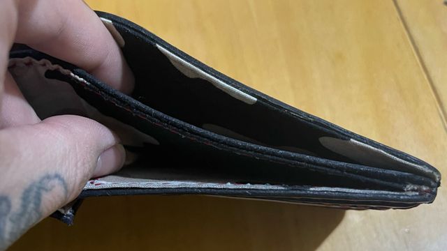 Billetera biker hecha a mano de cuero genuino