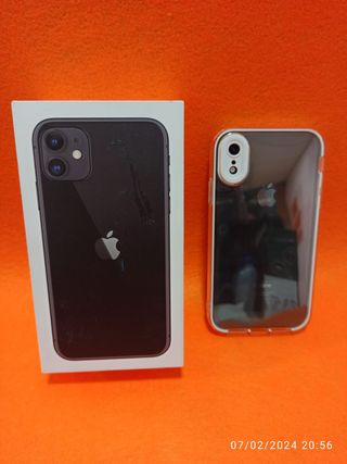 ➤ iPhone XR, impecable