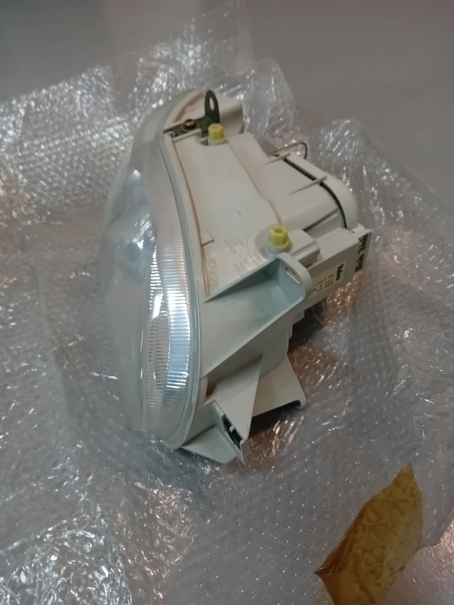 Faro Ford Escort mk6 derecho