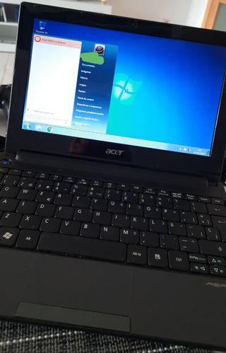 Acer Aspire One D255