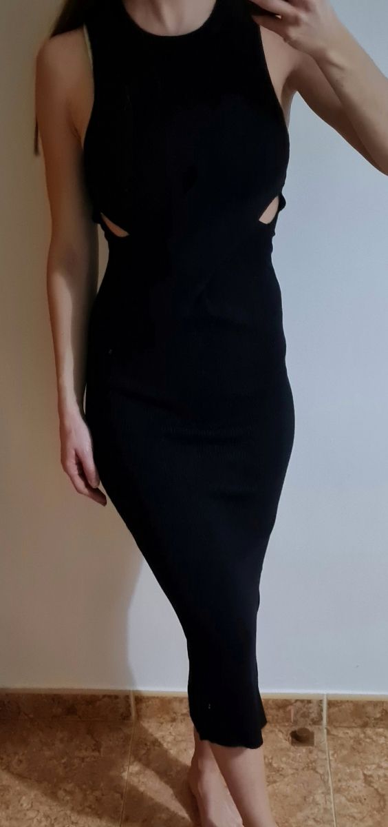 VESTIDO MIDI NEGRO