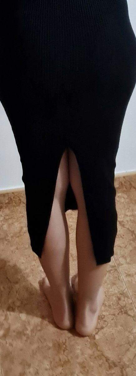 VESTIDO MIDI NEGRO
