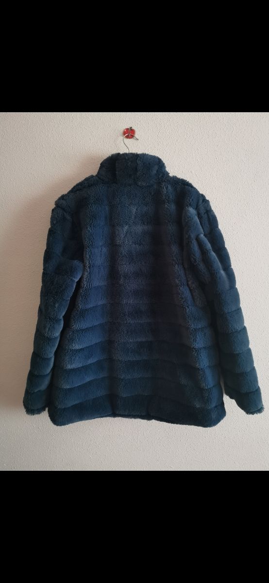 Chaquetón de chica talla M.