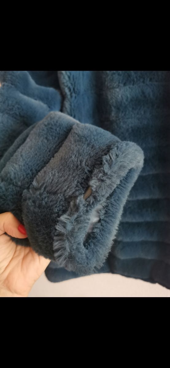 Chaquetón de chica talla M.