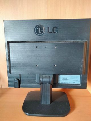 Monitor LG Flatron L1718S-BN