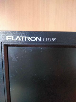 Monitor LG Flatron L1718S-BN