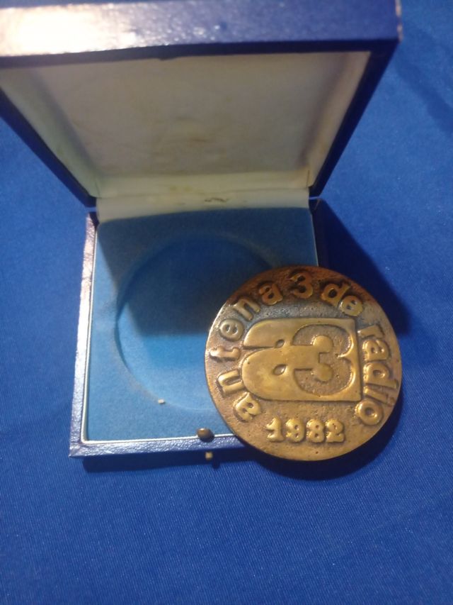MEDALLA FUNDACIÓN ANTENA 3 RADIO 1982