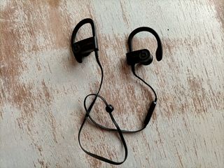 auriculares inalámbricos power beats 3