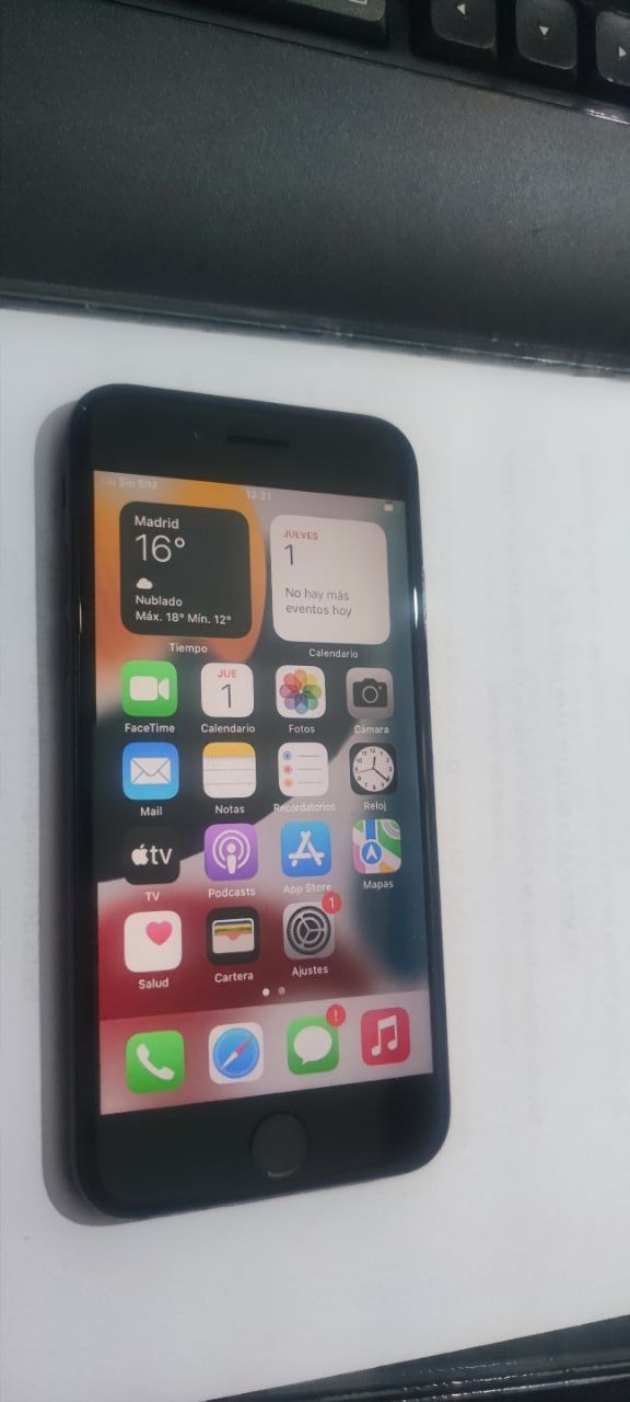 Iphone 7 Negro 128Gb Como nuevo no tiene ralladas