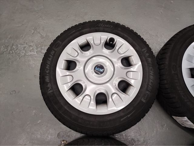 Neumáticos de invierno Michelin Alpin A4