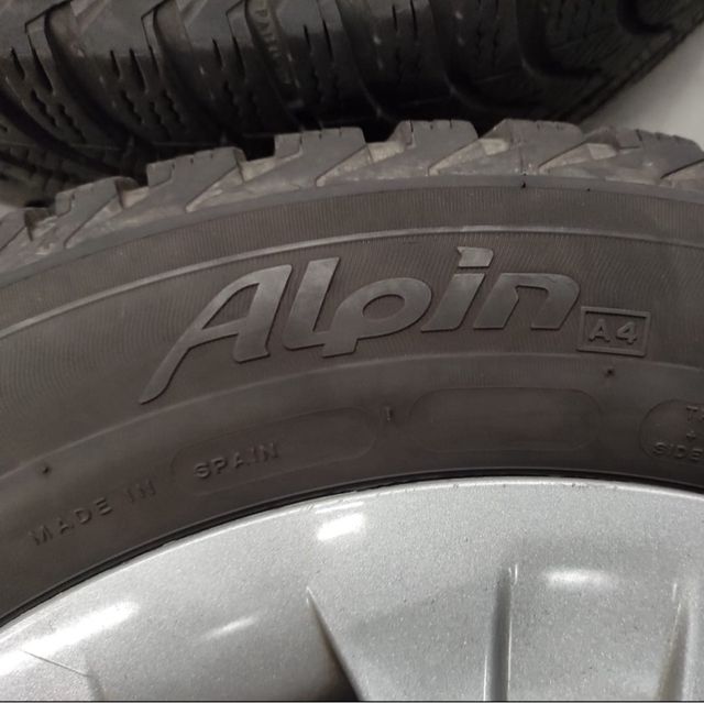 Neumáticos de invierno Michelin Alpin A4