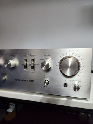 Hitachi vintage estéreo amplificador HA-250