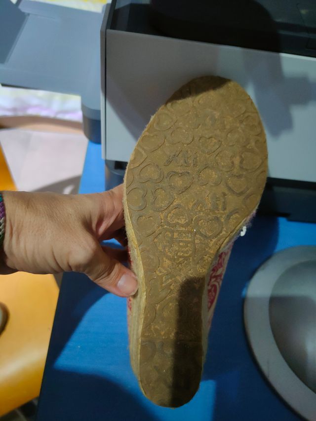 Zapatillas esparto T. 36 flamenca