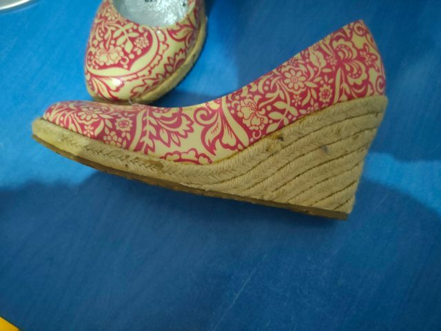 Zapatillas esparto T. 36 flamenca