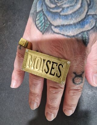 SELLO 2 DEDOS CON NOMBRES PERSONALIZADOS