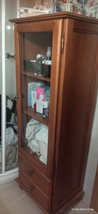 vitrina baño