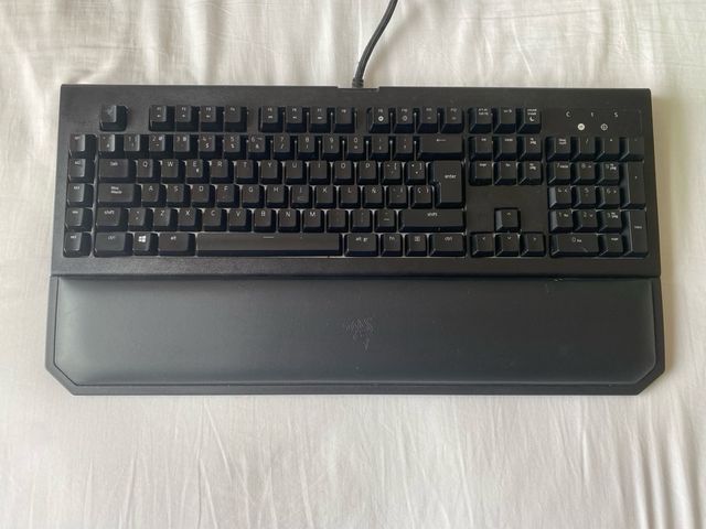 Teclado Razer Blackwidow Chroma V2