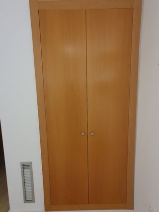 Armario empotrado en perfecto estado