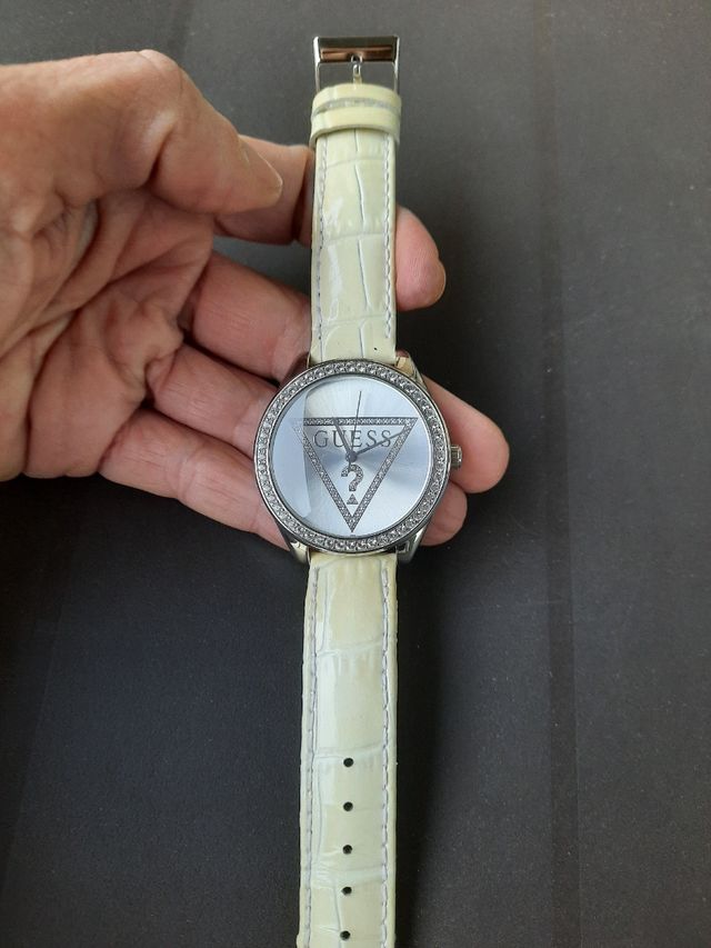 Reloj Guess W65006L6