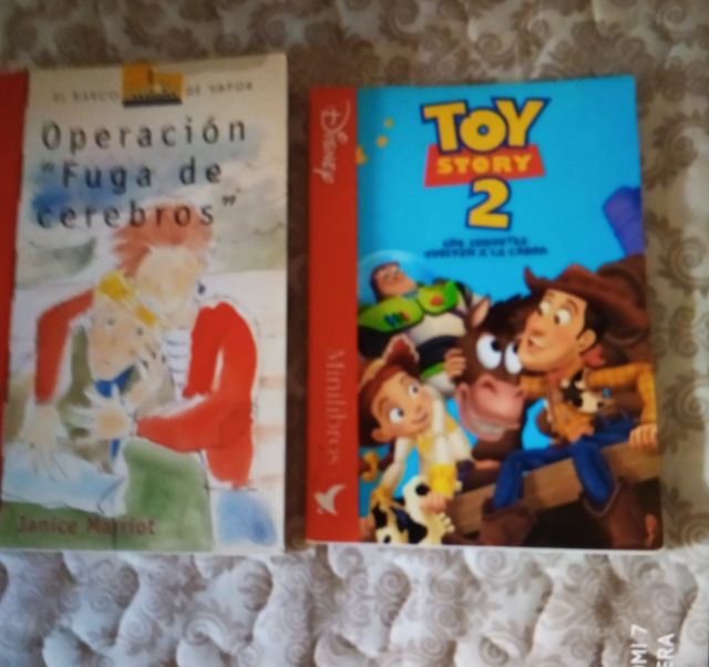 11 Libros Infantiles y Juveniles.