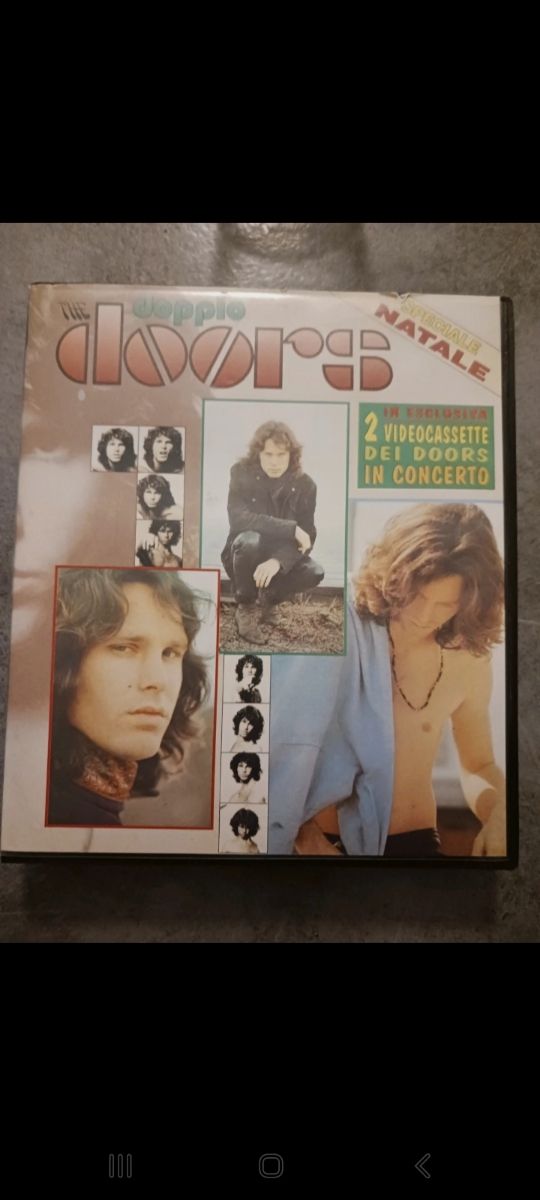 Doors "videocassette"