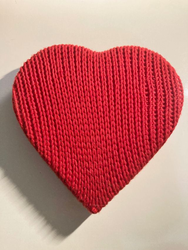 Scatola cartone a forma di cuore