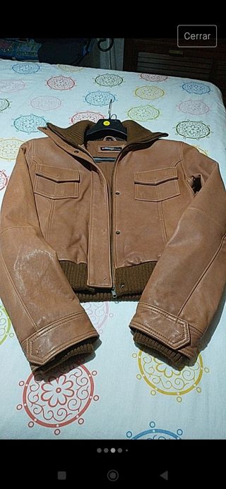 Cazadora unisex de cuero 