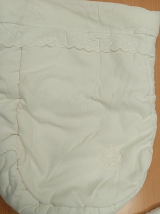 Moises de mimbre completo