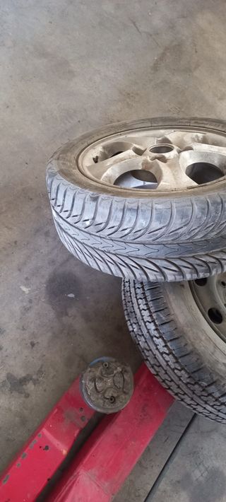 Llanta/Rueda Hyundai coupe 205/50 R15