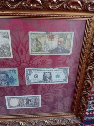 Coppia quadri banconote