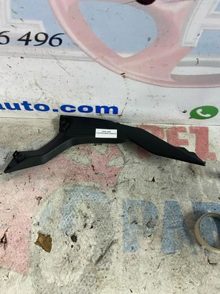 Plástico bajo asiento Voge 300R