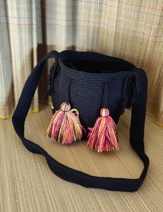 Borsa Wayuu media nera