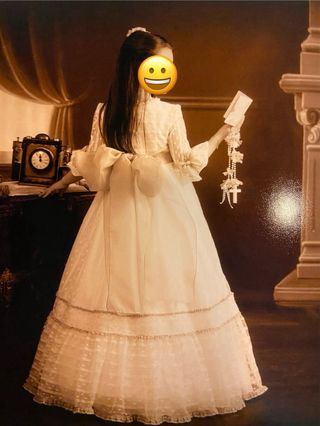 Vestido de comunión de Artesanía de la Torre