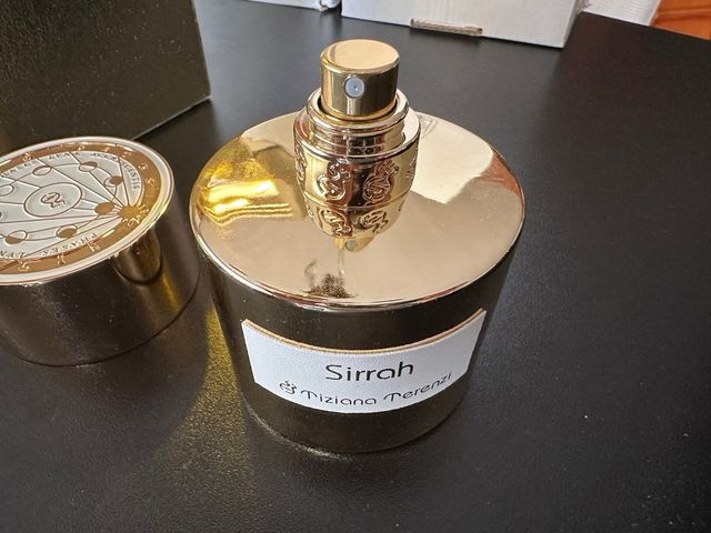Perfume Tiziana Terenzi Sirrah(extracto 100 ml)