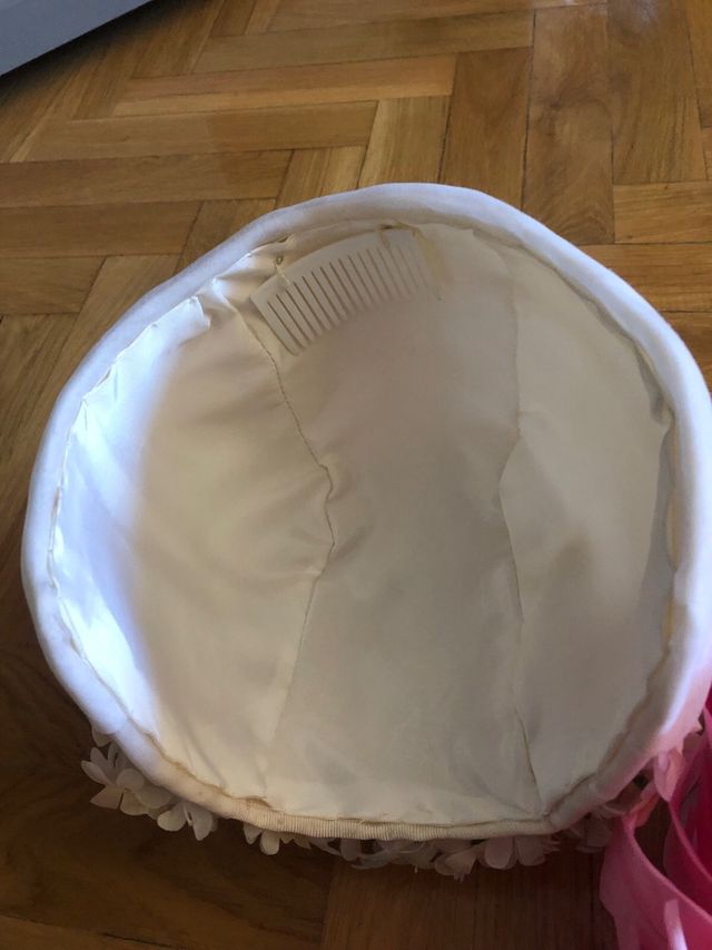 Par de chapéus velhos