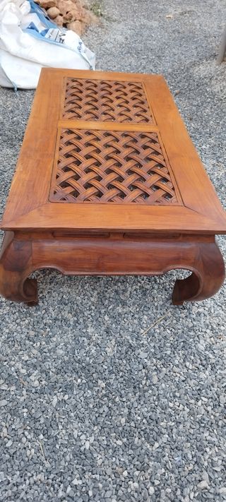 Preciosa mesa de madera