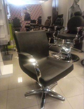 Sillón peluquería nuevo 3 años de garantía