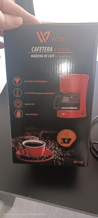 Cafetera Roja 650W ideal ☕