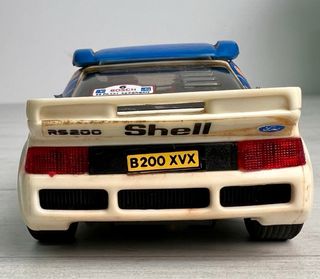 Scalextric Ford RS 200