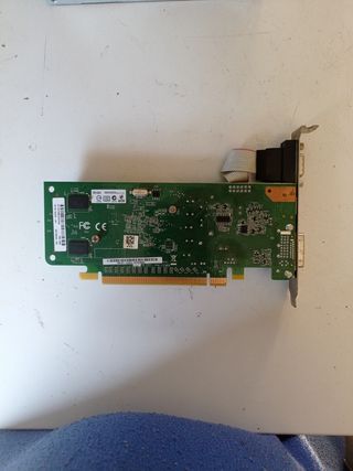 Tarjeta grafica Nvidia G210 512MB DDR2