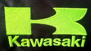 BOLSA NECESER BORDADA LOGO KAWASAKI 