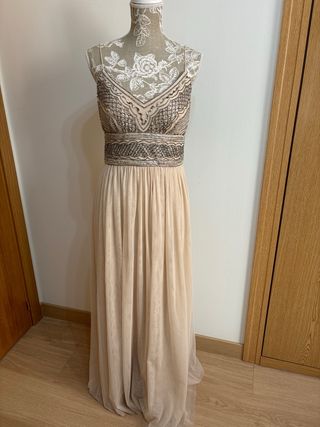 Vestido 40/42 boda civil (costo 400€)