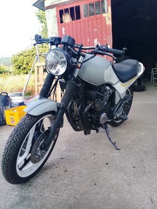 Yamaha xj600
