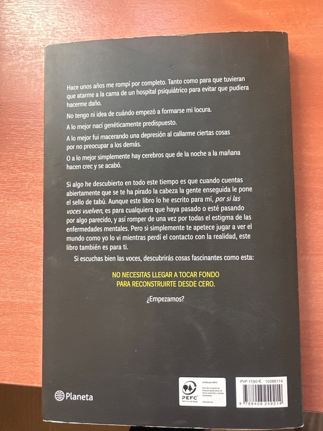 libro por si las voces vuelven