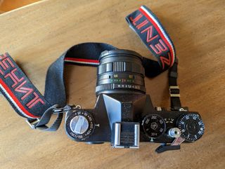 Macchina fotografica Zenith 12 cd