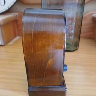 Reloj  antiguo  madera