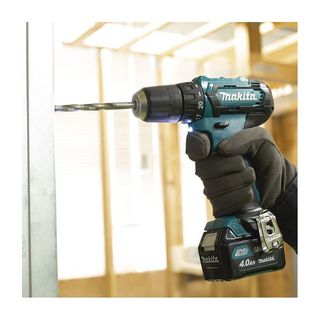 TALADRO ATORNILLADOR DF333DSAE 12V MAKITA